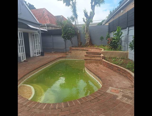 2 BEDROOM HOUSE TO LET IN ESSENWOOD
